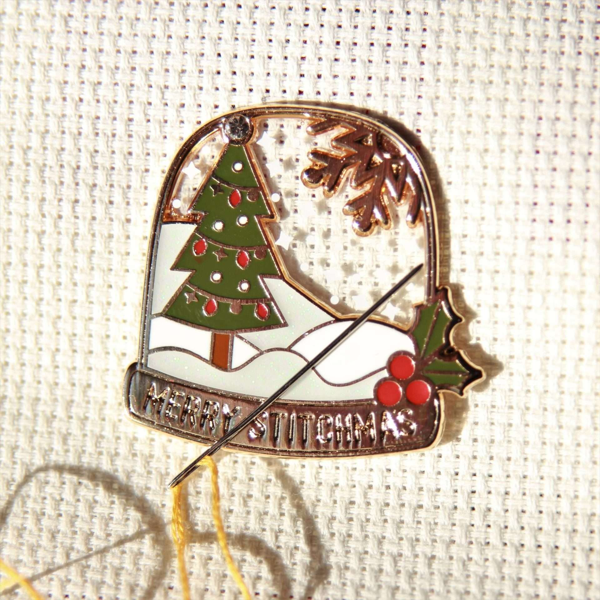 Stitchonomy - Wholesale Embroidery/Cross Stitch Supplies - Sneeuwbol Naaldmagneet4