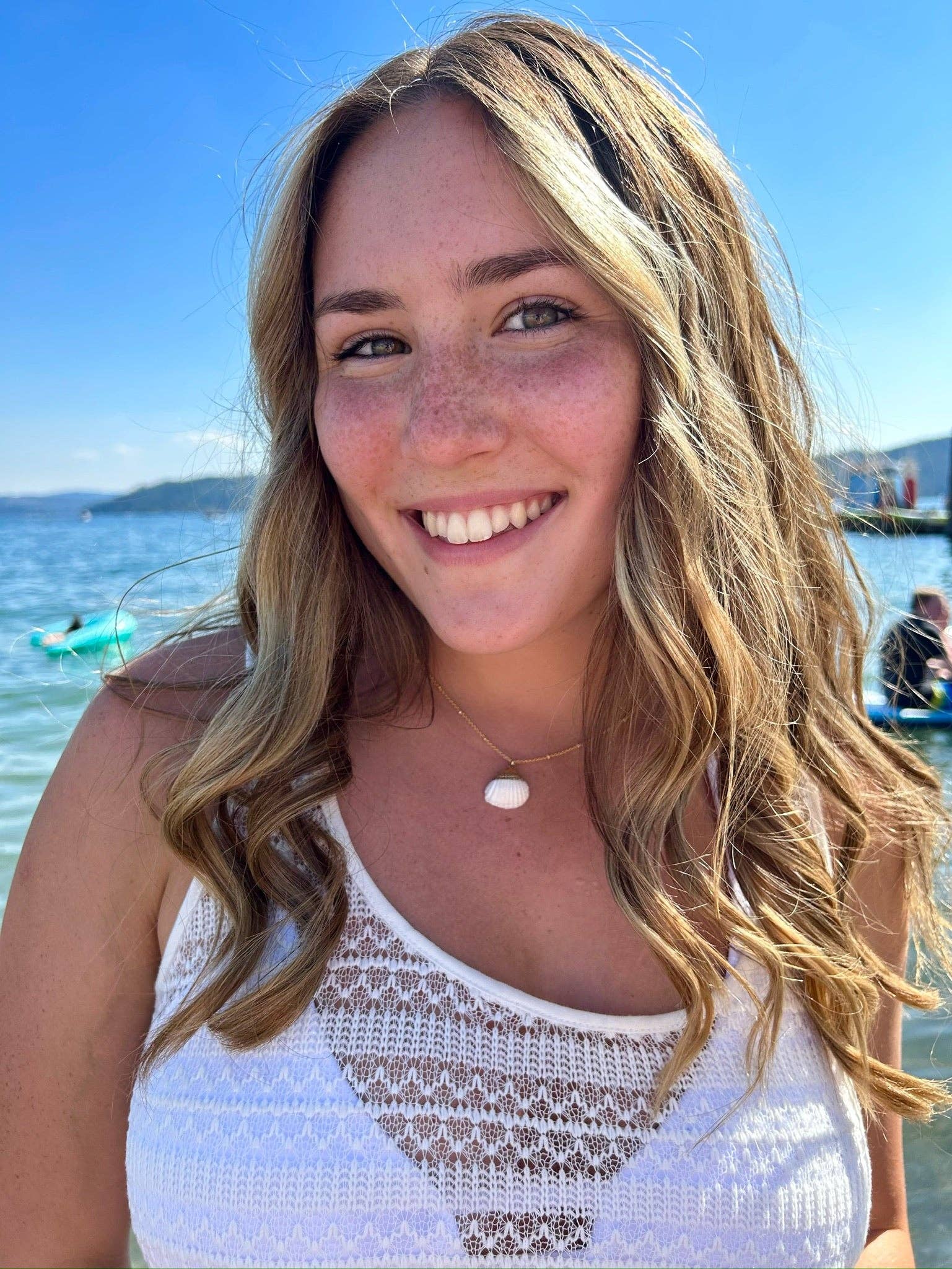 Salt & June - Wholesale Pendant/Charm Necklace - Gold seashell necklaces10