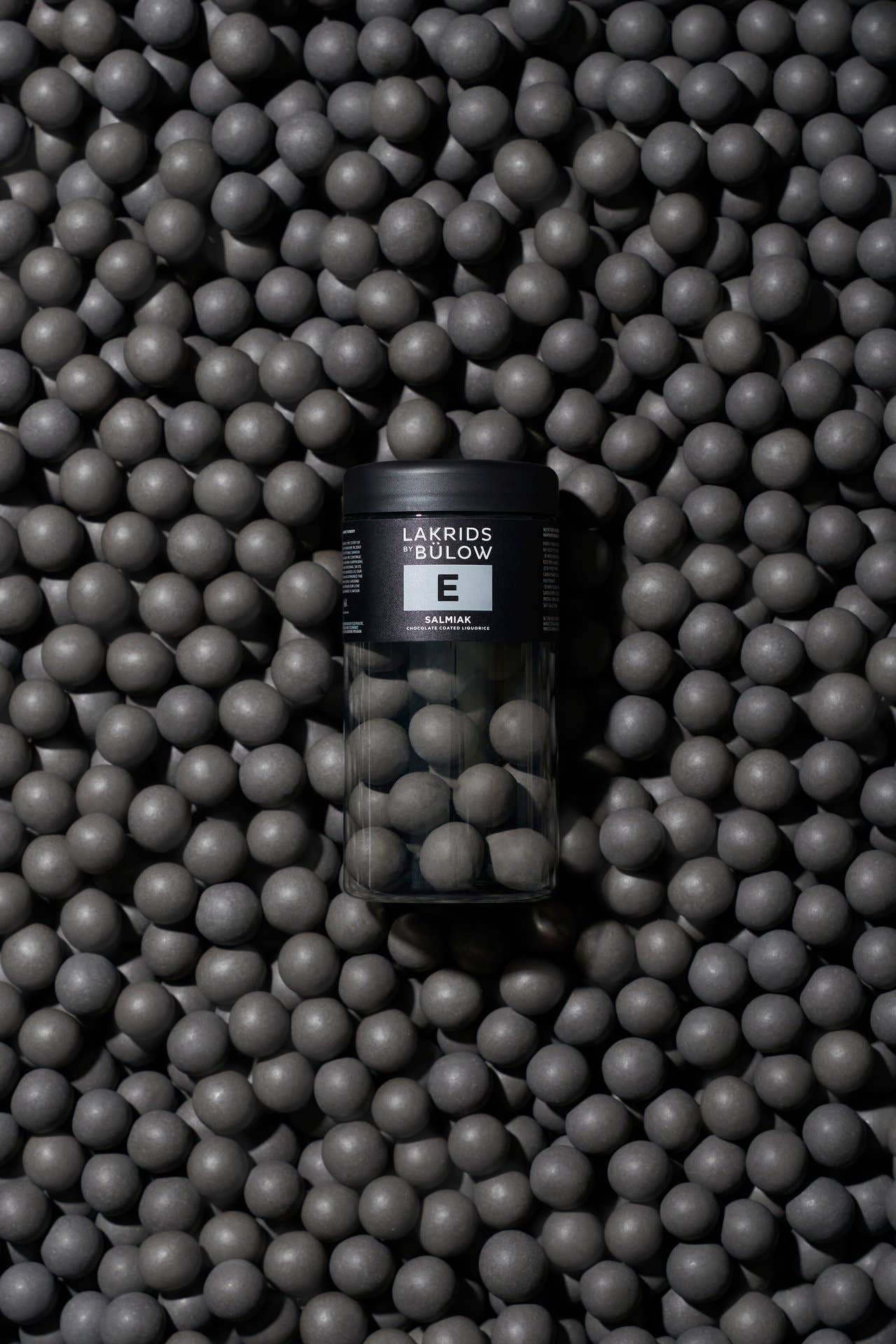 Lakrids by Bülow - Wholesale Chocolate Covered Sweets - E - SALMIAK (Salty) White Chocolate Coated Licorice4