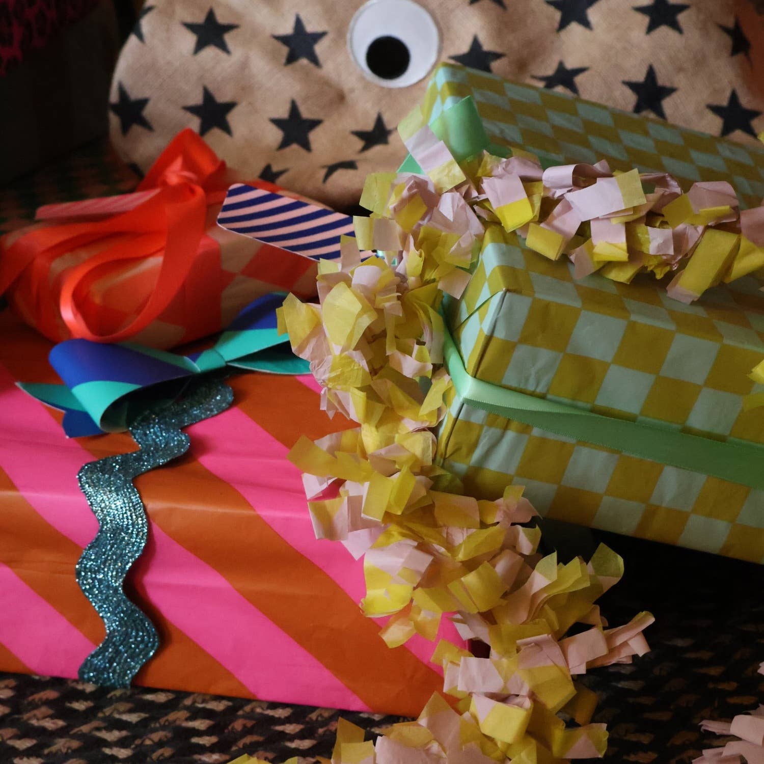 Petra Boase Ltd (US Duties Paid) – wholesale Tissue paper – Luxury Patterned Tissue Paper Gift Wrap | Ginger/Fluoro Pink8