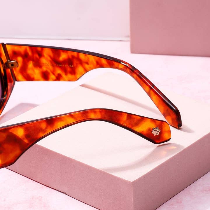 Mure and Grand - Wholesale Sunglasses - Women's - Costa Brava Rounded Frame Sunglasses3