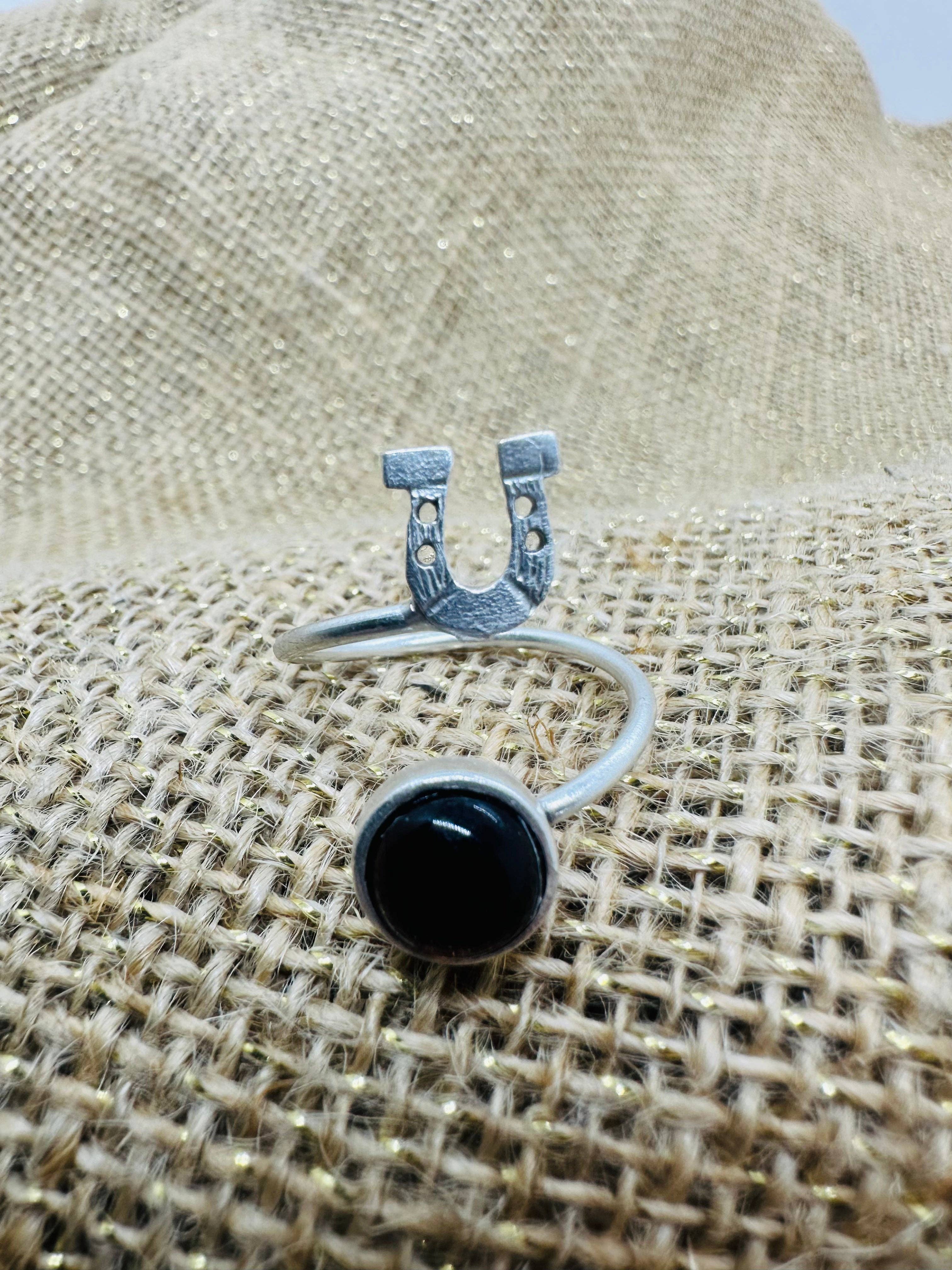 Ally Glass Studio – wholesale Cocktail/statement ring – Horse Shoe Adjustable ring2