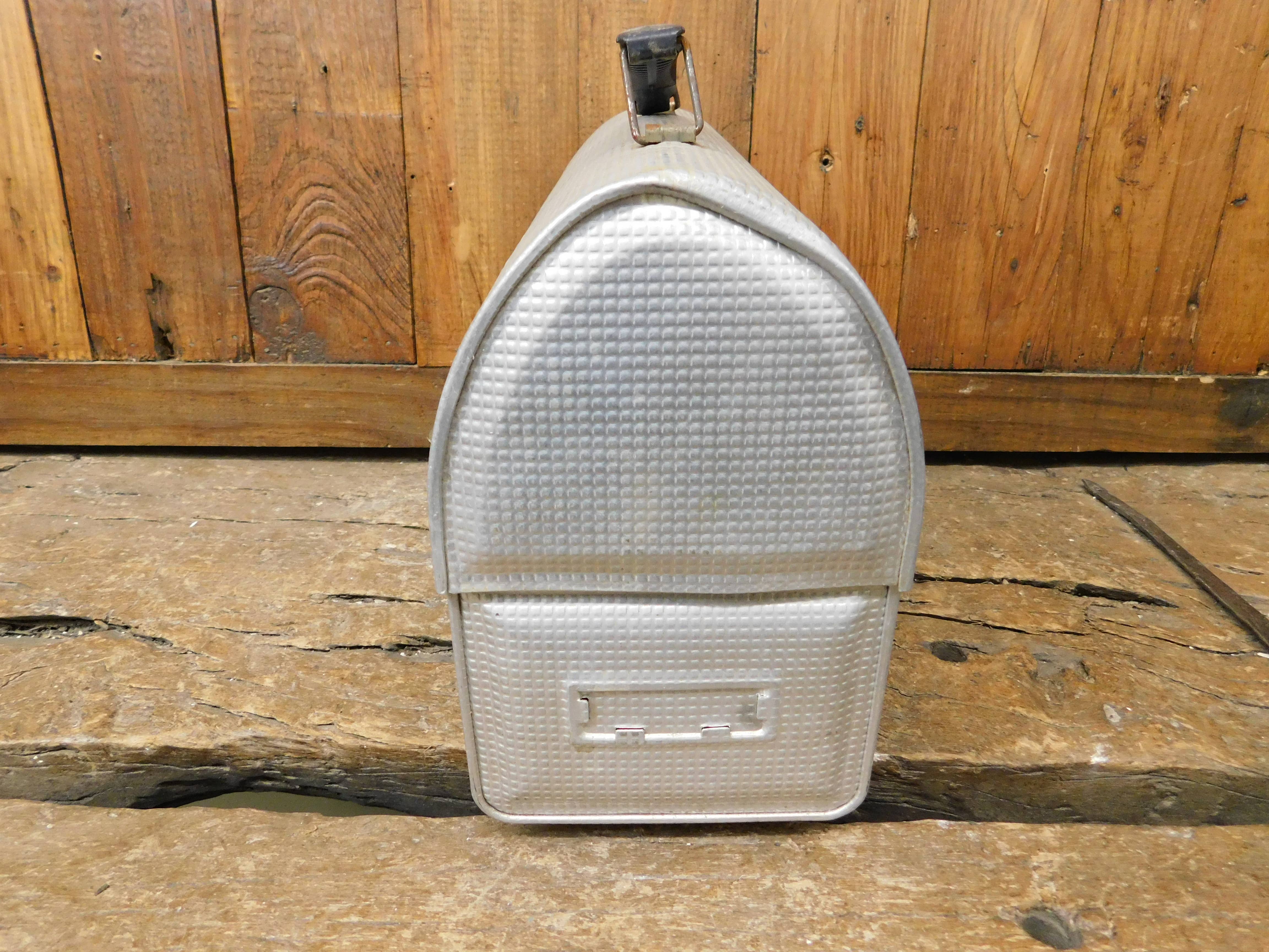 My Amigos Imports - Vente Sac/boîte repas - Boîte à déjeuner vintage en métal #4 Rangement Ancien Collectionnable4