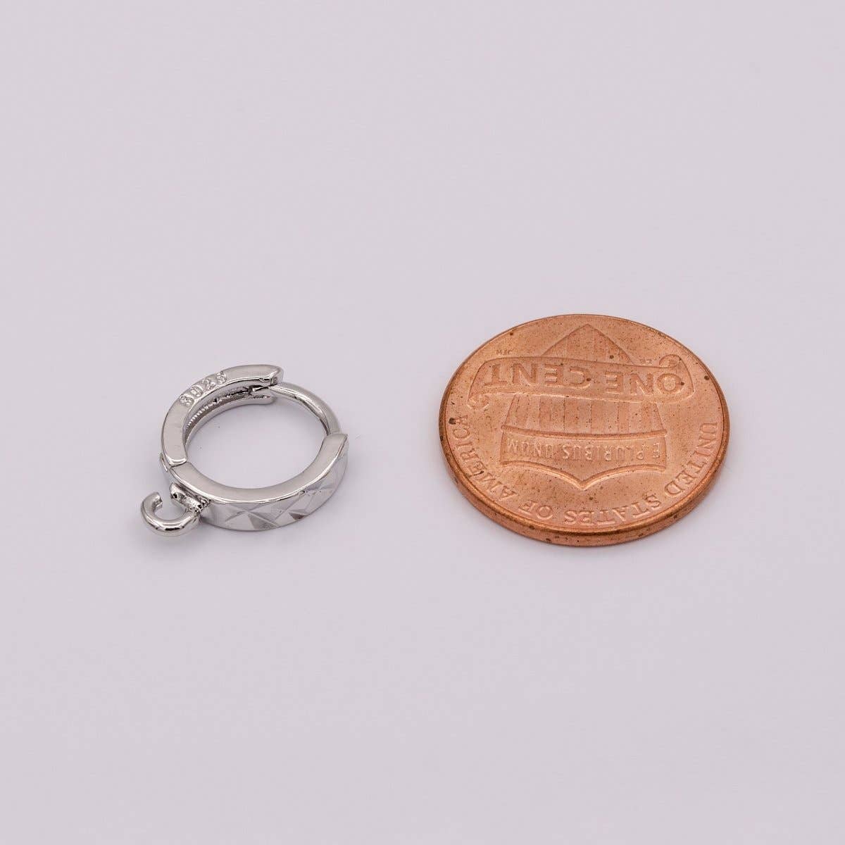 Aim Eternal - Wholesale Huggie Earrings - 12mm Silver Cartilage Open Loop Huggie Earrings Supply | Z-3621
