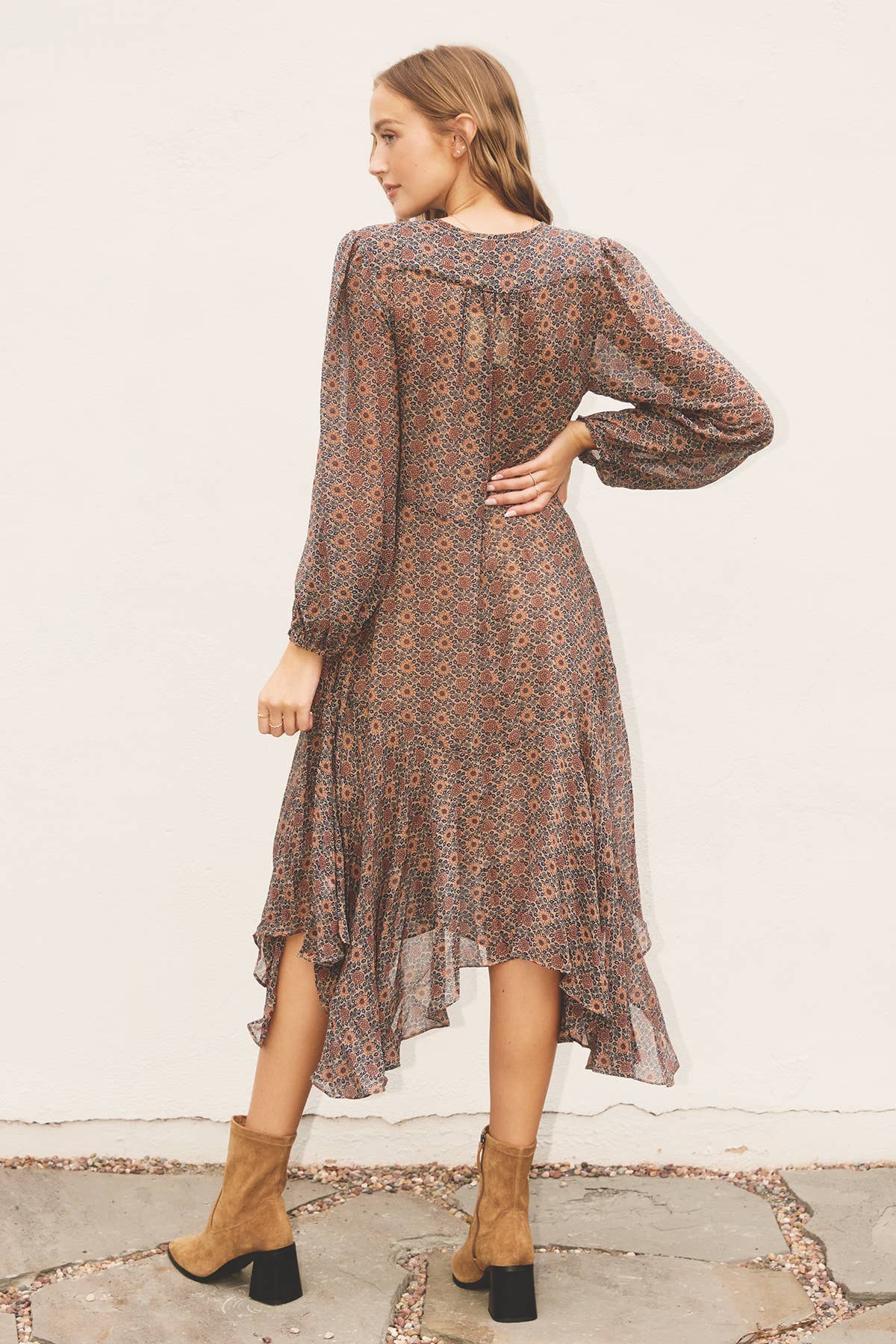 Dress Forum - Vente Robe – femme - FD7107 Robe à ourlet mouchoir Rhapsody9