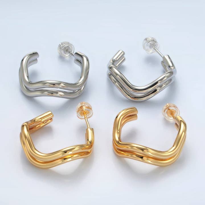 Orecchini a cerchio geometrici a doppia fascia a forma di C in oro riempito 16k oro e argento | P528 - P529 per la vendita all'ingrosso da parte di Aim Eternal