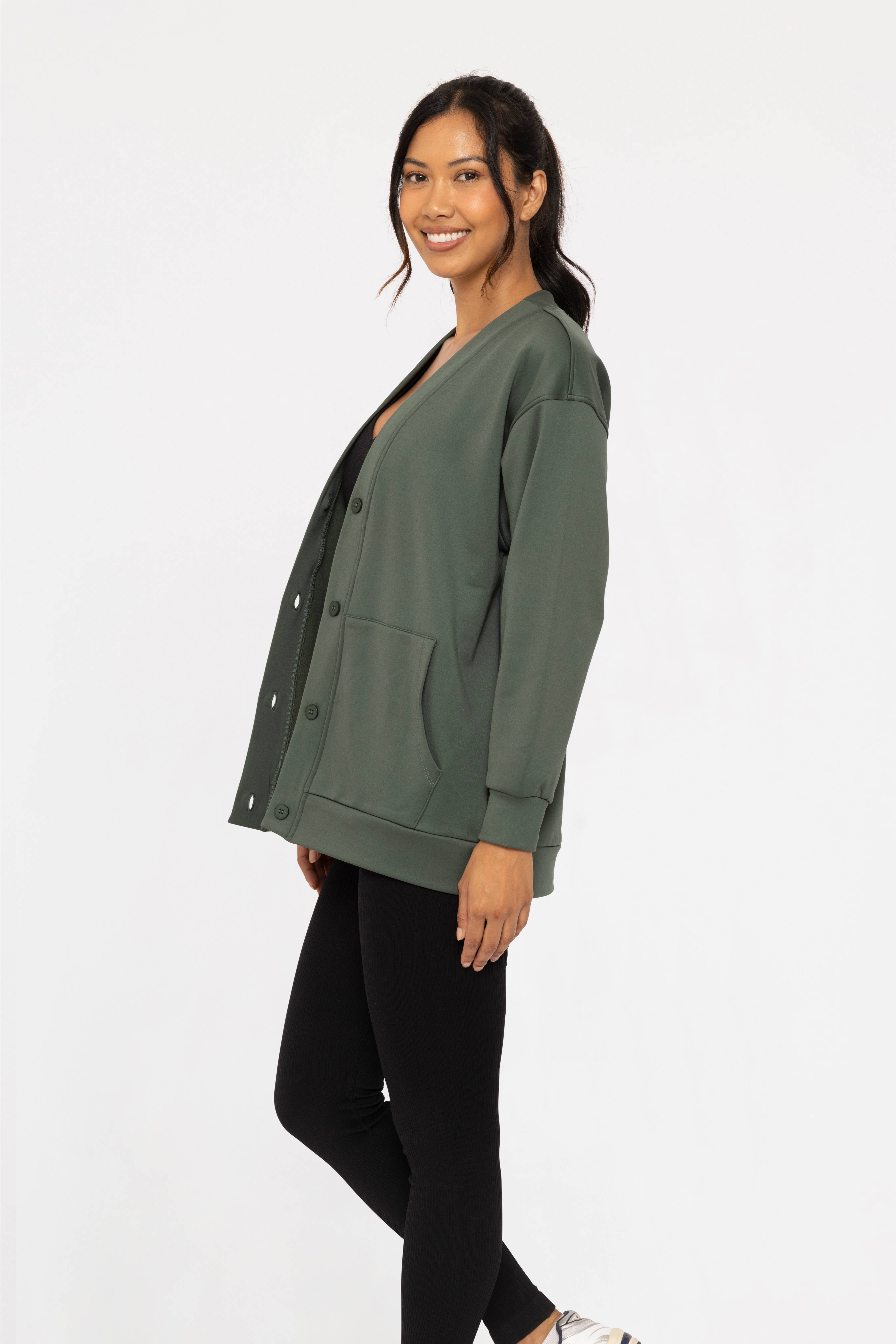 Mono B – wholesale Cardigan – Women’s – Elevated Button Down Cardigan3