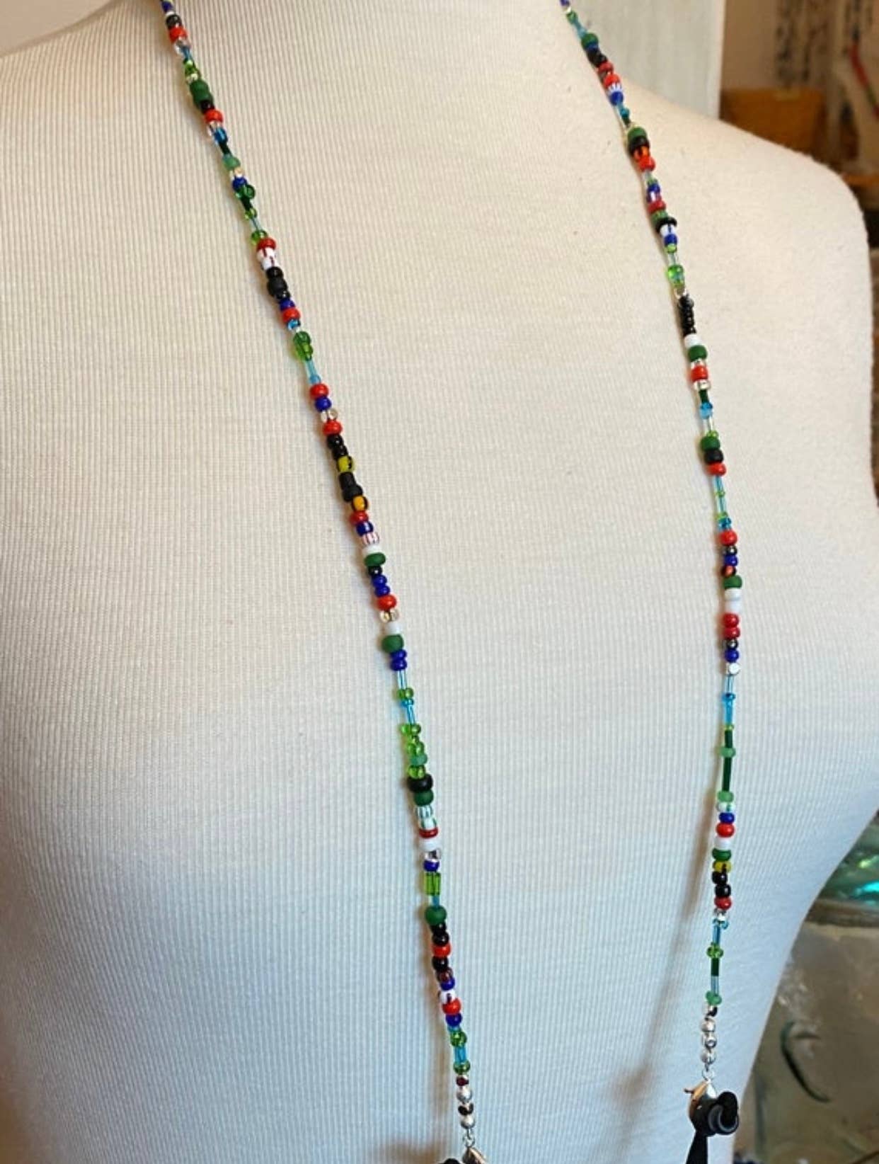 Leanne Bruce Co. - Wholesale Sunglasses/Eyeglasses Strap - Women's - Eyeglass Readers Beaded Chain Lanyards for Sunglasses & Mask7