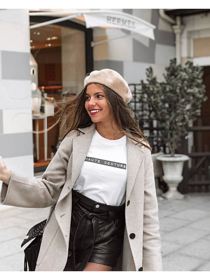 Un Rêve Français - Wholesale Screen Printed T-Shirt - Women's - “Haute Couture” T-Shirt5