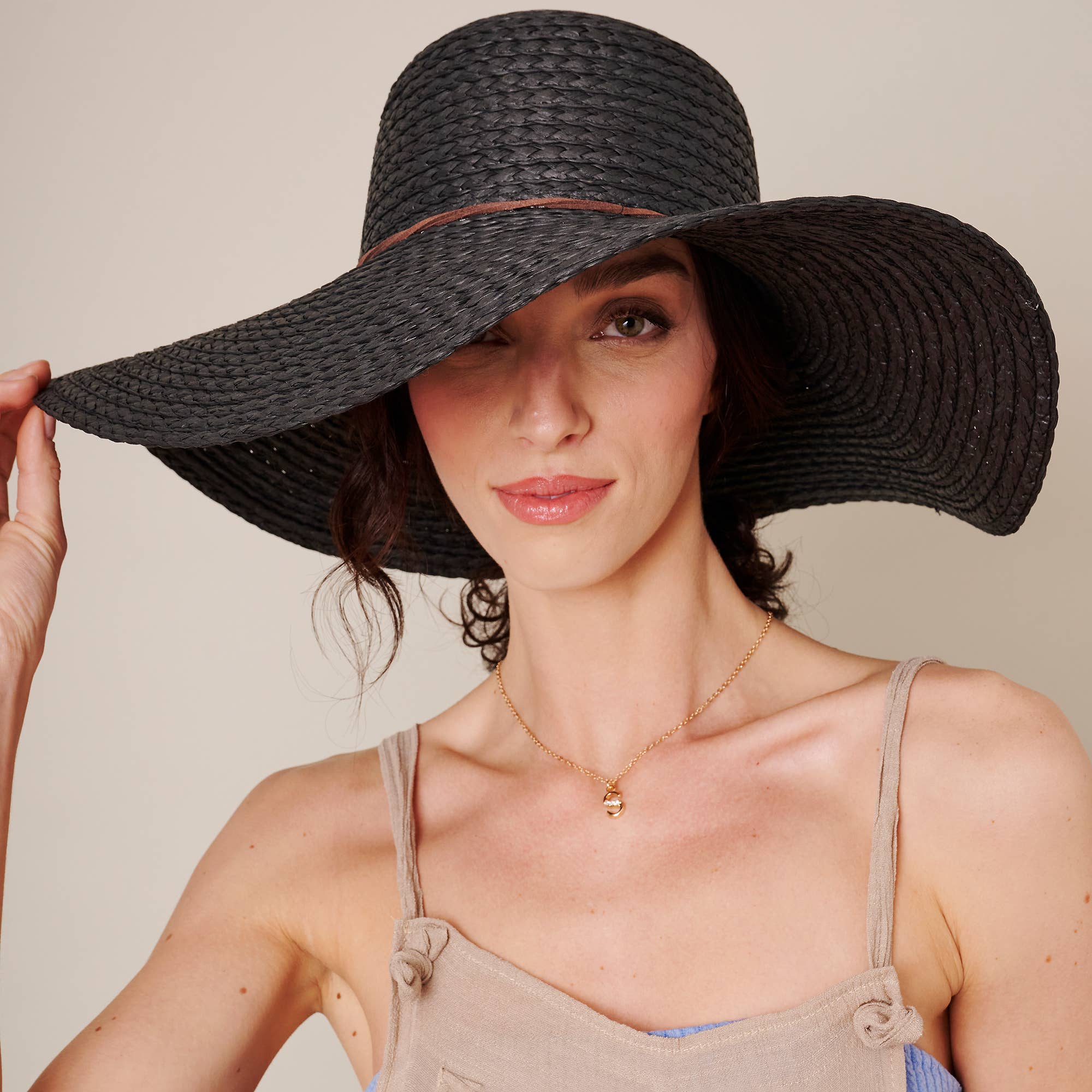 Suzie Q USA - Vendita all'ingrosso Cappello di paglia - Donna - Cappello floppy in paglia con tesa a cordoncino1