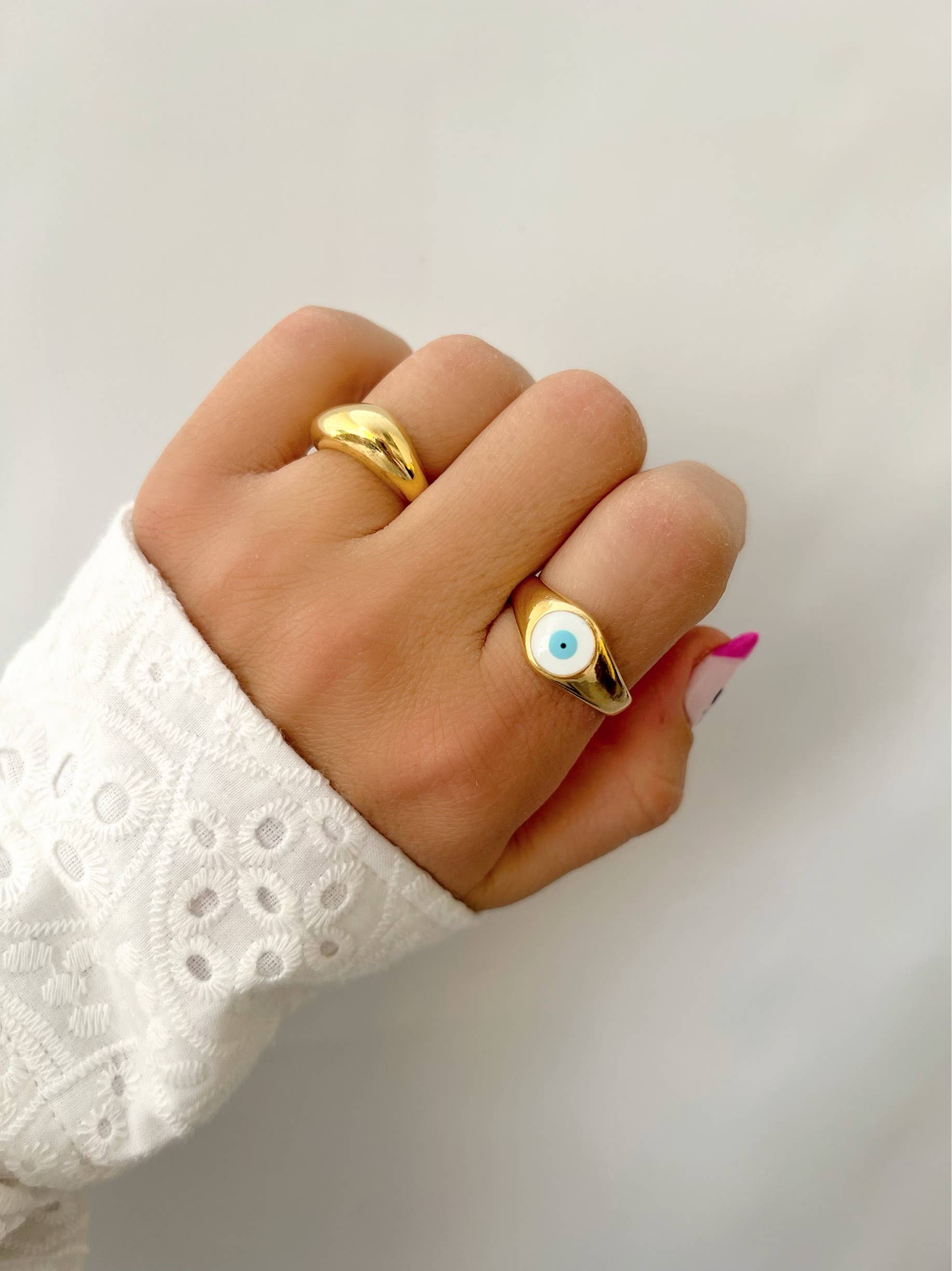 Christina Christi – Engroshandel Statementring – Evil Eye-ring i guld, statement-ringe, guldringe4