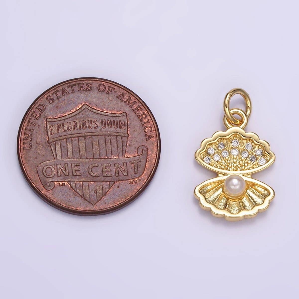 Aim Eternal - Wholesale Individual Charm/Pendant - 24K Gold Filled Pearl Micro Paved CZ Clam Sea Shell Charm | M1282