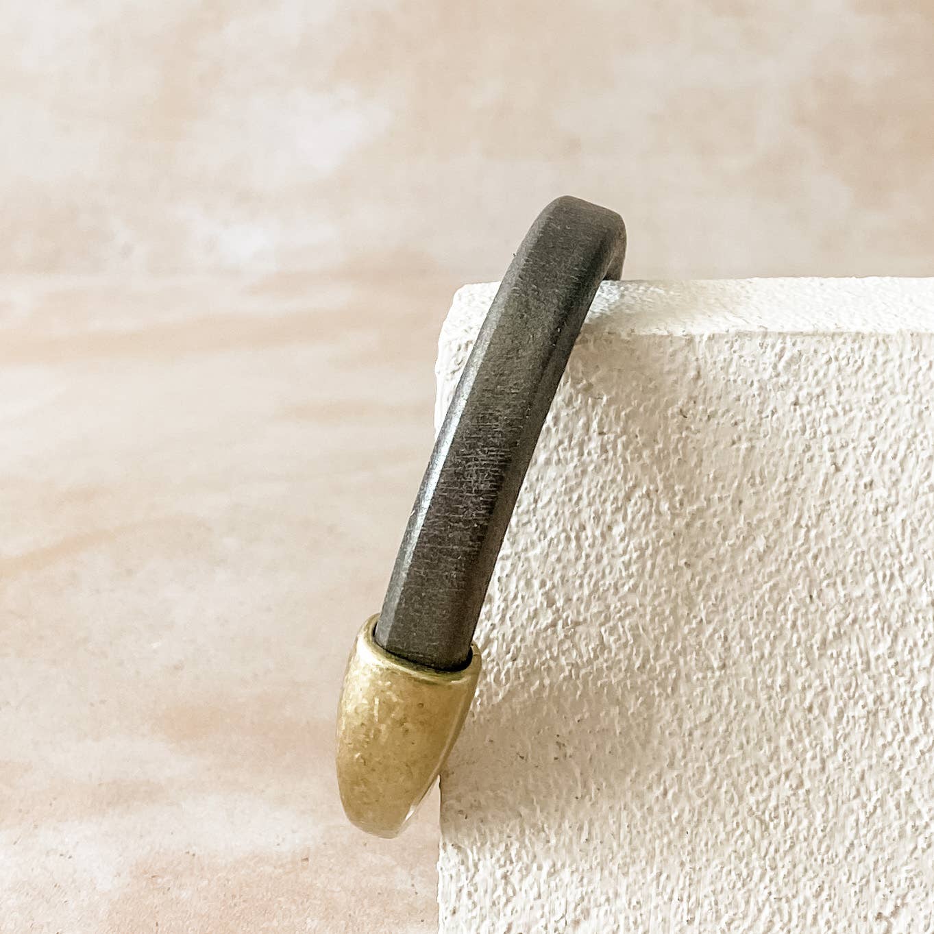 Diana Kauffman Designs - Vendita all'ingrosso Bracciale a polsino - Bracciale staccabile in pelle/Ottone anticato4