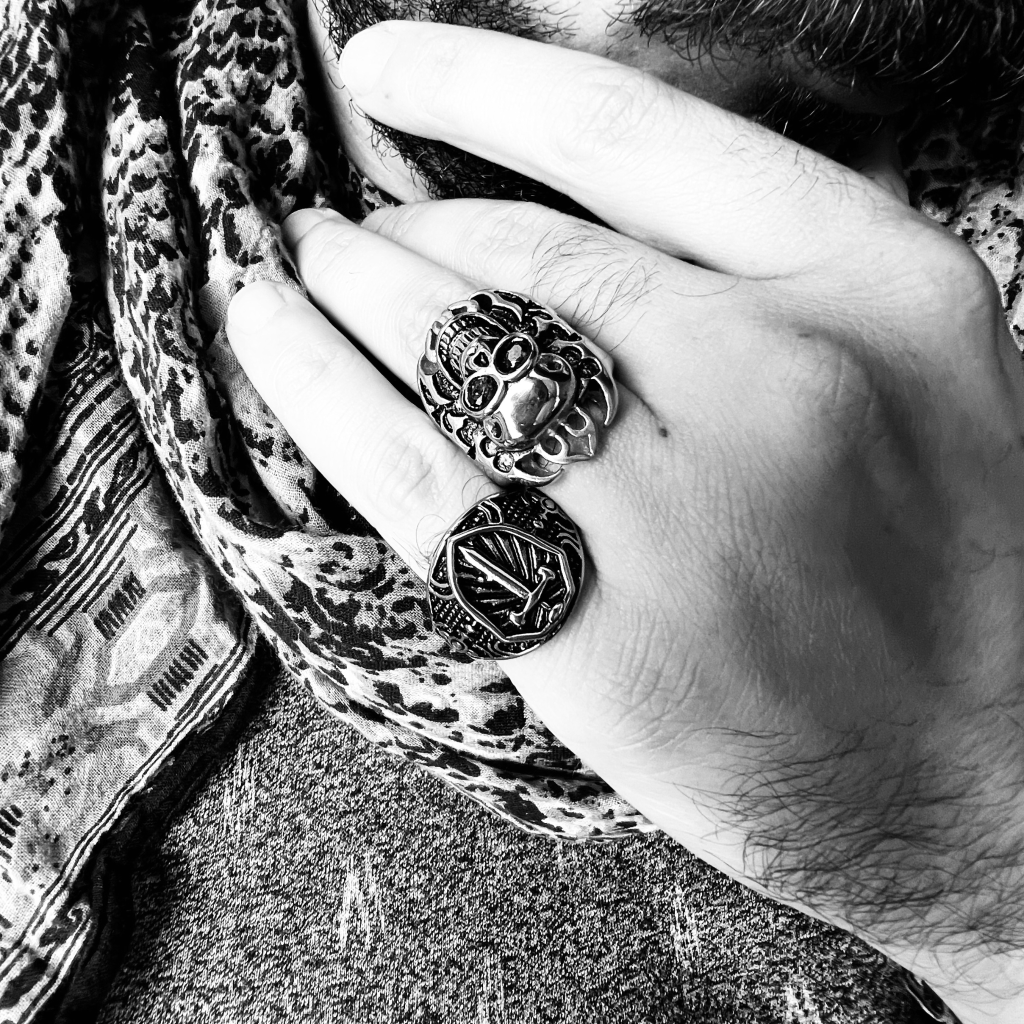 WJW - Wholesale Signet Ring - Stainless Steel Medieval Sword and Shield Signet Ring3