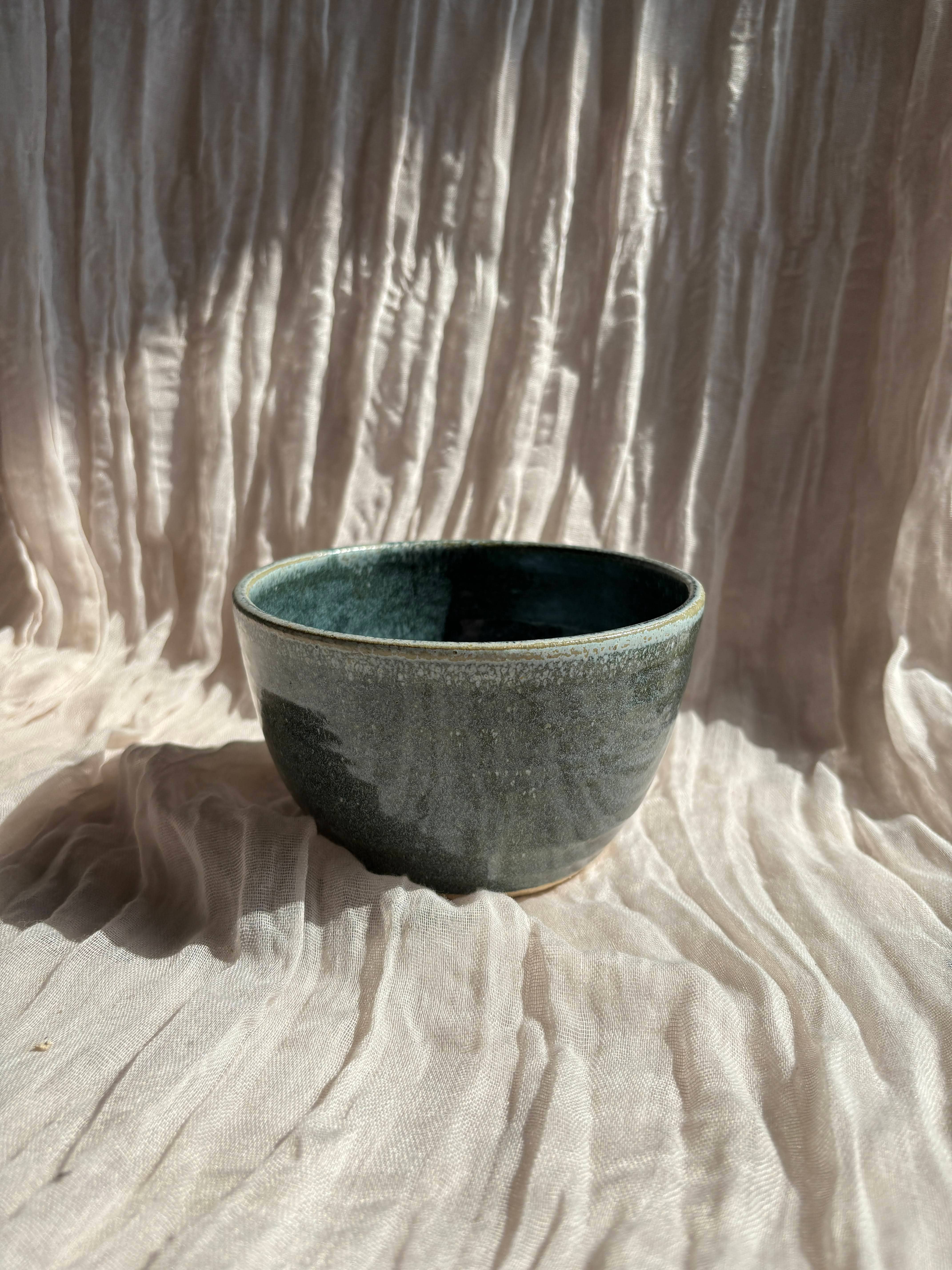 Charlotte Manser Ceramics – wholesale Bowl – Green Medium Bowl0