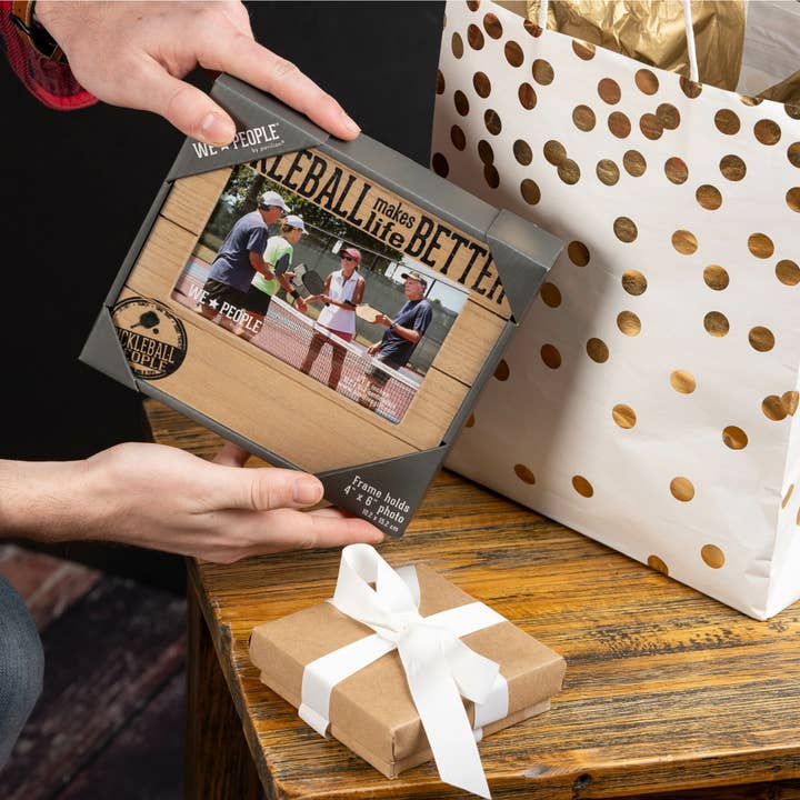 Pavilion – Engroshandel Billedramme – Pickleball People - 6,75" x 7,5" ramme (holder 4" x 6" foto)3