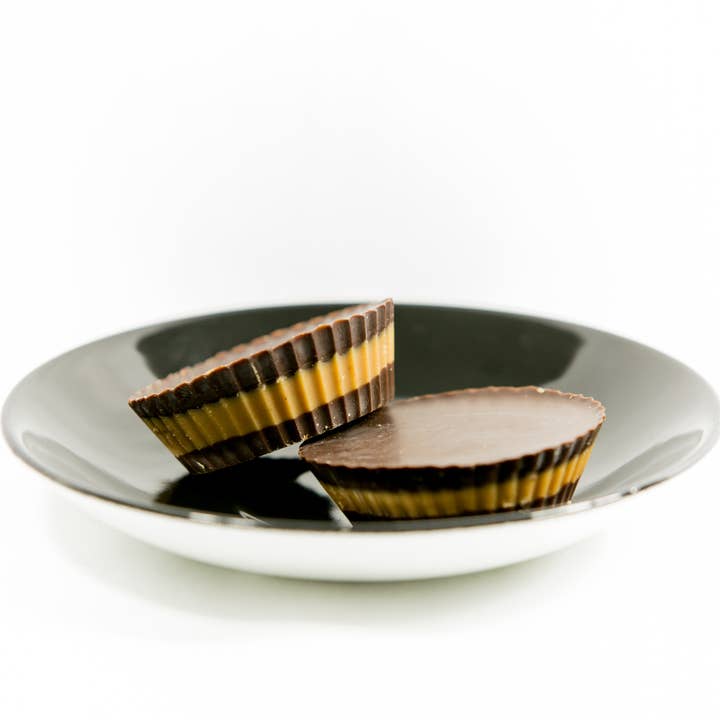 Artisans Way Organics - Wholesale Chocolate Covered Sweets - Peanut Butter Cups1