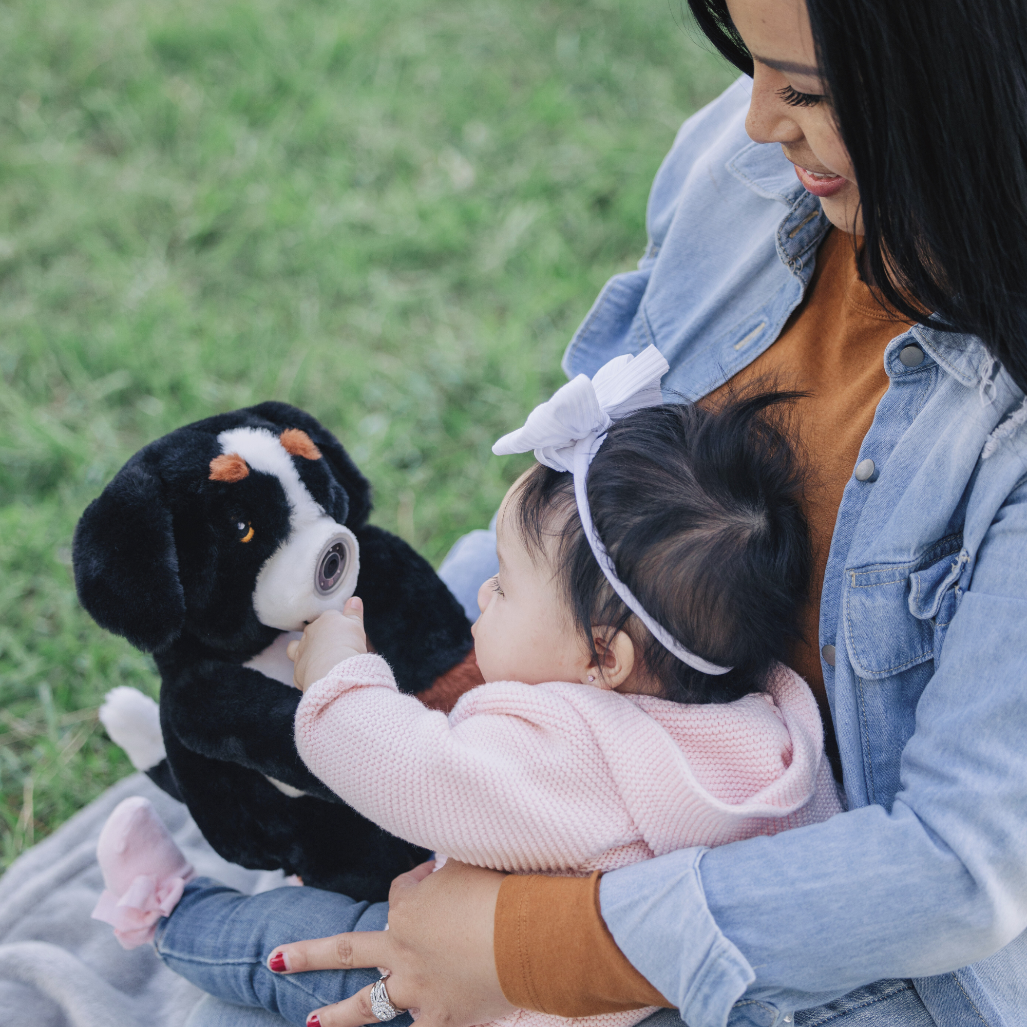 Infanttech - Wholesale Baby Monitor - zooby® baby monitor | Cooper Canine1