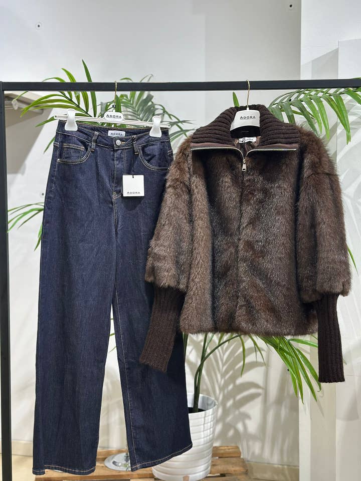 ADORA - Wholesale Jacket - Women's - Faux Fur Jacket with Knitted Sleeves1