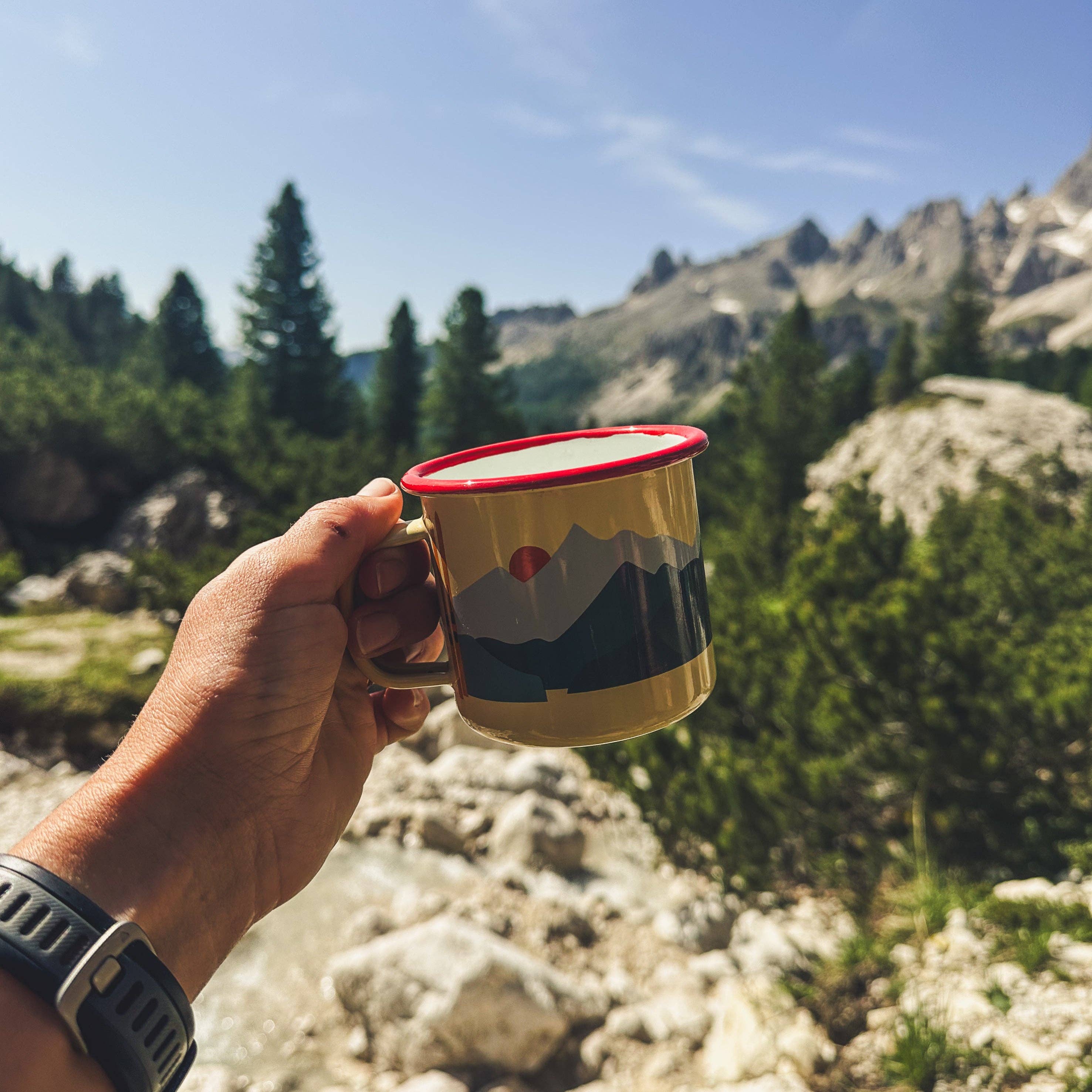Roadtyping - Wholesale Coffee Mug - Enamel Mug Mountains3