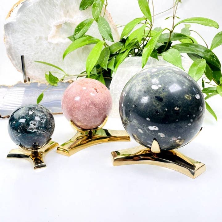 Rock Paradise - Wholesale Decorative Tabletop Object - Crystal Metal Tall Gold-Toned Sphere Holder - Two Styles3