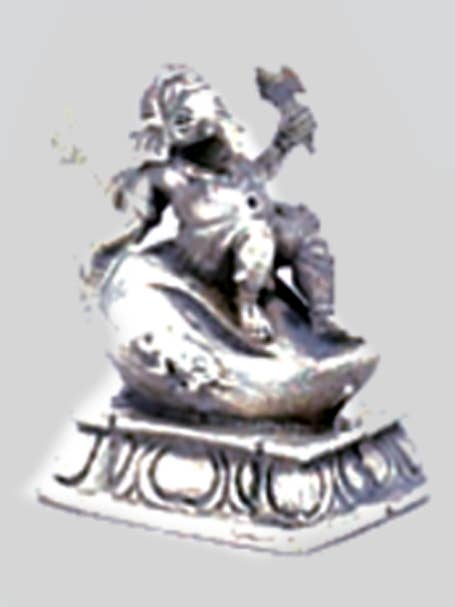 Statua di Ganesh (S-63) per la vendita all'ingrosso da parte di Kathmandu Imports