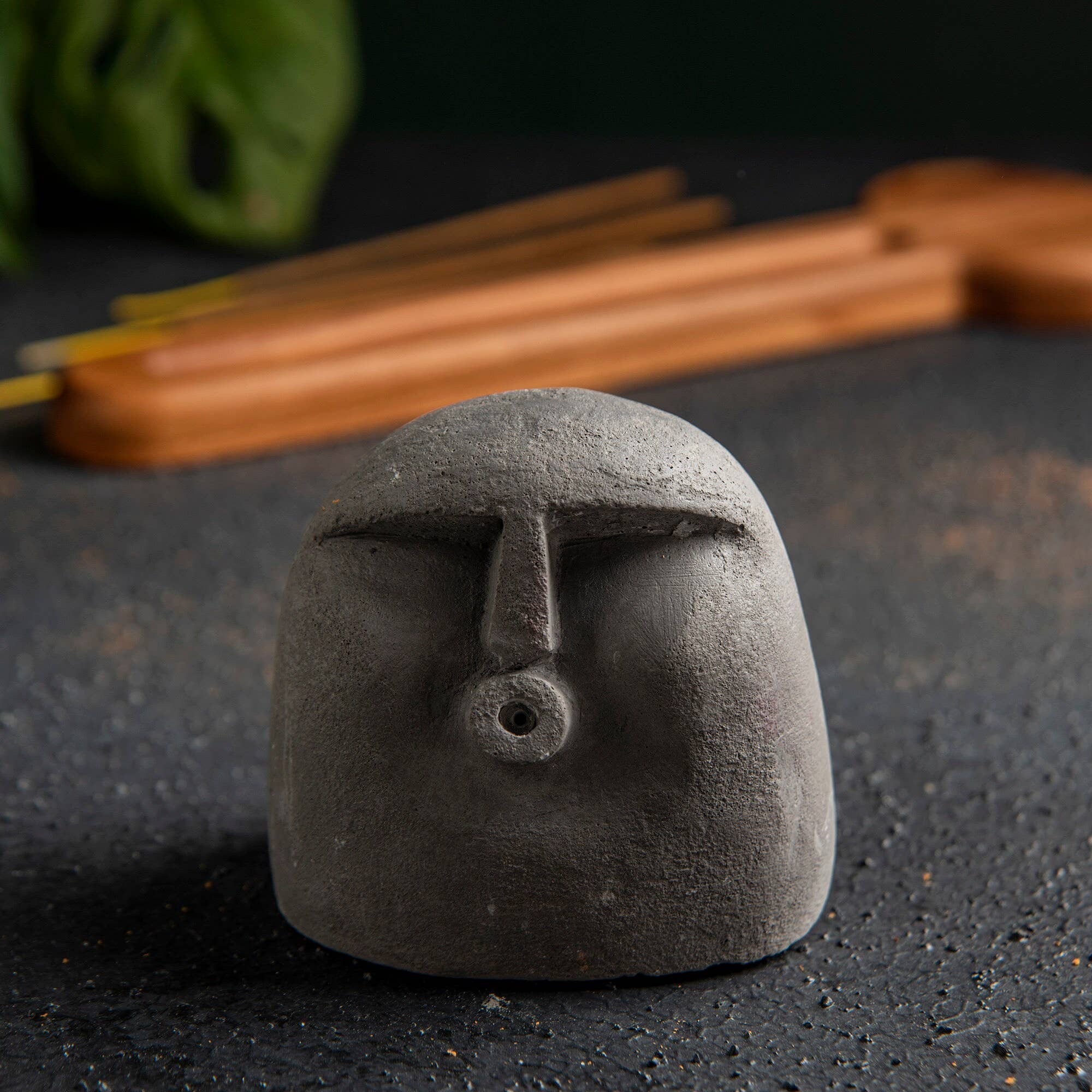 Troy Touch – wholesale Incense holder – Stone Face Incense Stick Holder GRANDE Stone Head2