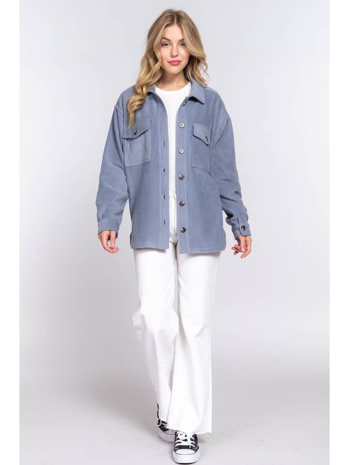 Active Basic | Active USA – Großhandel Hemdjacke/Shacket – Damen – Langärmlige Fleecejacke mit gekerbtem Kragen und Fronttasche 13