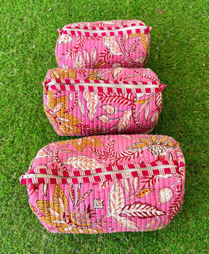 bhavnas boutique - Venta al por mayor Bolsa para maquillaje - Bolsa de maquillaje acolchada mediana con estampado de bloques, bolsas para cosméticos 2