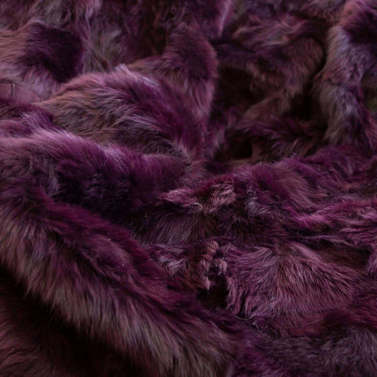 Wildash London - Wholesale Throw blanket - Bordeaux Toscana Shearling Throw | Rug | 130cm x 160cm5