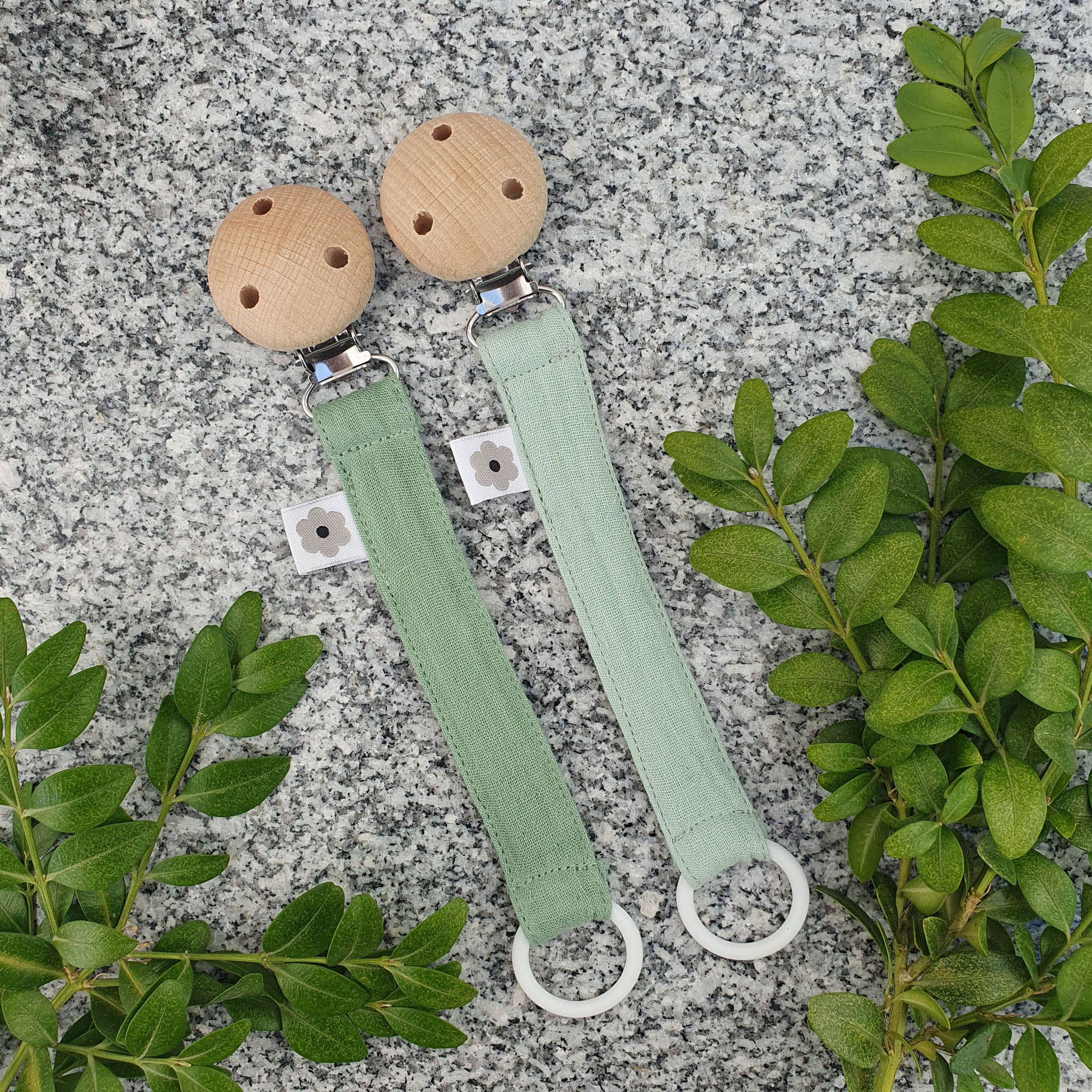 Summerville organic - Wholesale Pacifier Clip - Baby - Organic Pacifier Clip Muslin Basil6