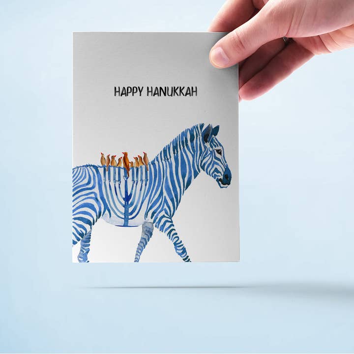 Liyana Studio - Vente Cartes de Hanoukka - Zebra Menorah - Carte de Hanoukka drôle