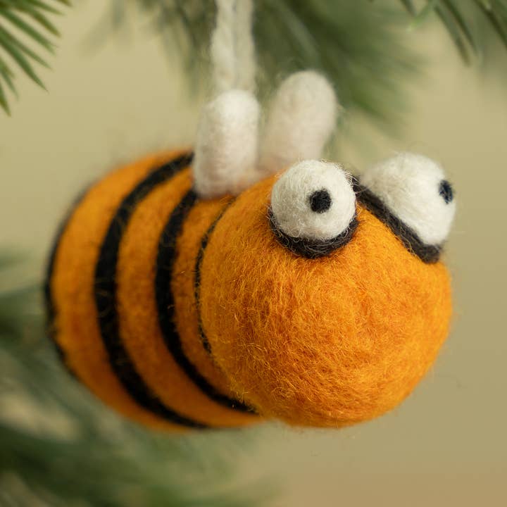 Adorno de Abeja de Lana Hecho a Mano – Decoración Regalable para las Fiestas para venta al por mayor de Woolbuddy