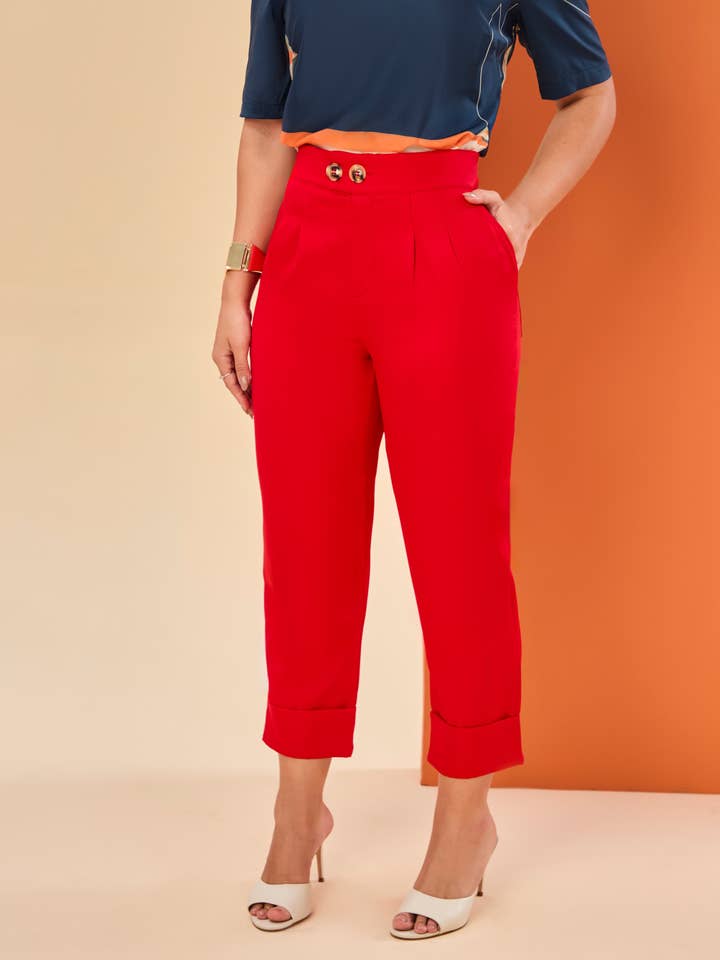 PANTALONI CAPRI CON CINTURINO LUNGO per la vendita all'ingrosso da parte di MARA