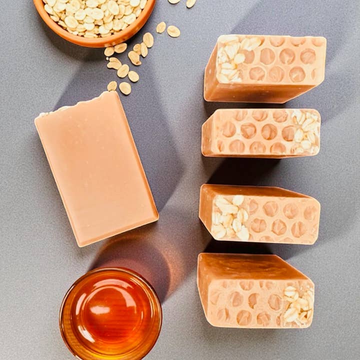 Enchanted Gardens Soapery - Wholesale Bar Soap - Oatmeal Milk & Honey Soap