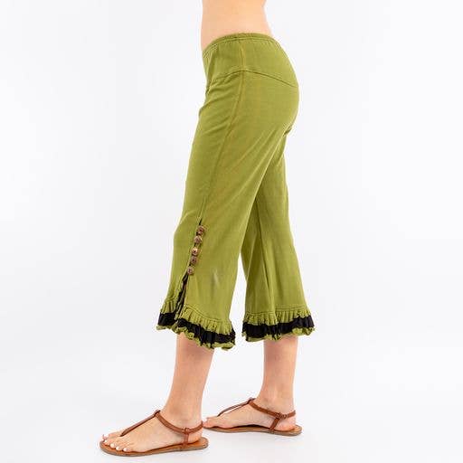 Avatar Imports LLC - Wholesale Pants - Women's - Cotton/ Lycra ¾ Length Spicy Pants1
