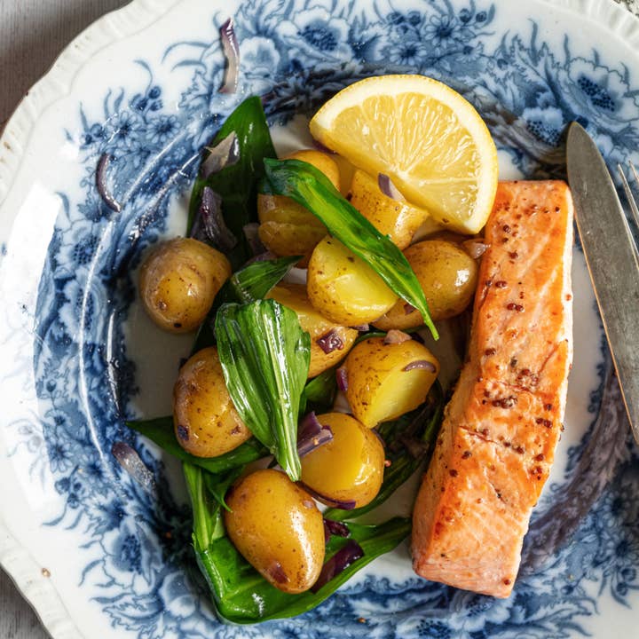 Womersley Foods – wholesale Vinegar – Lemon, Basil, Bay & Juniper Vinegar / Citrus Salad Dressing2