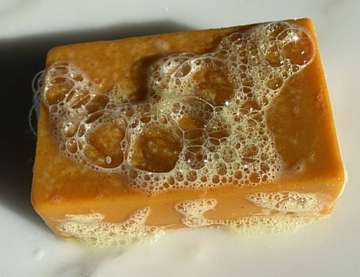 Care2glow - Wholesale Bar Soap - Turmeric Honey Face Soap3