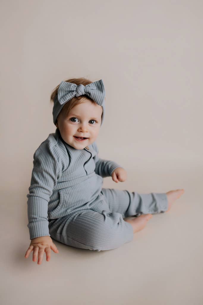 Three Little Tots - Wholesale Rompertje - Baby - Baby ribgebreide romper met zakken13