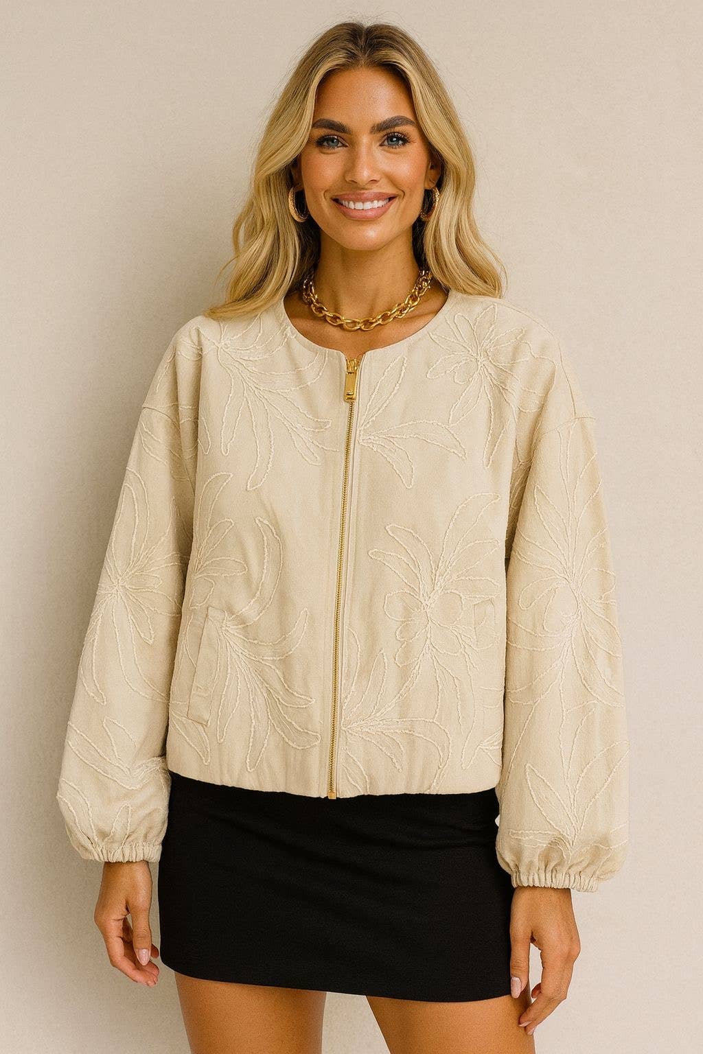 Frime - Wholesale Jacket - Women's - Embroidered jacket with puff sleeves - 565711