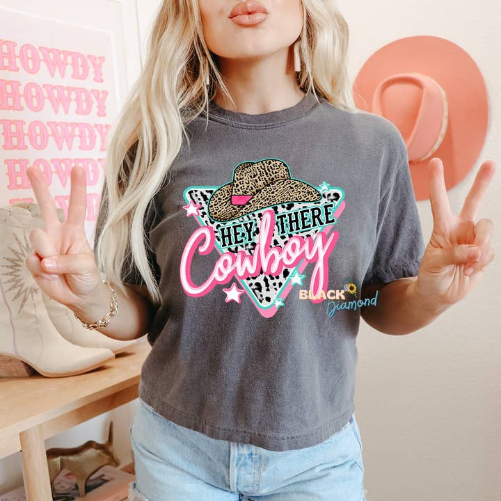 Hej där Cowboy T-shirt för wholesale av Black Diamond Creations