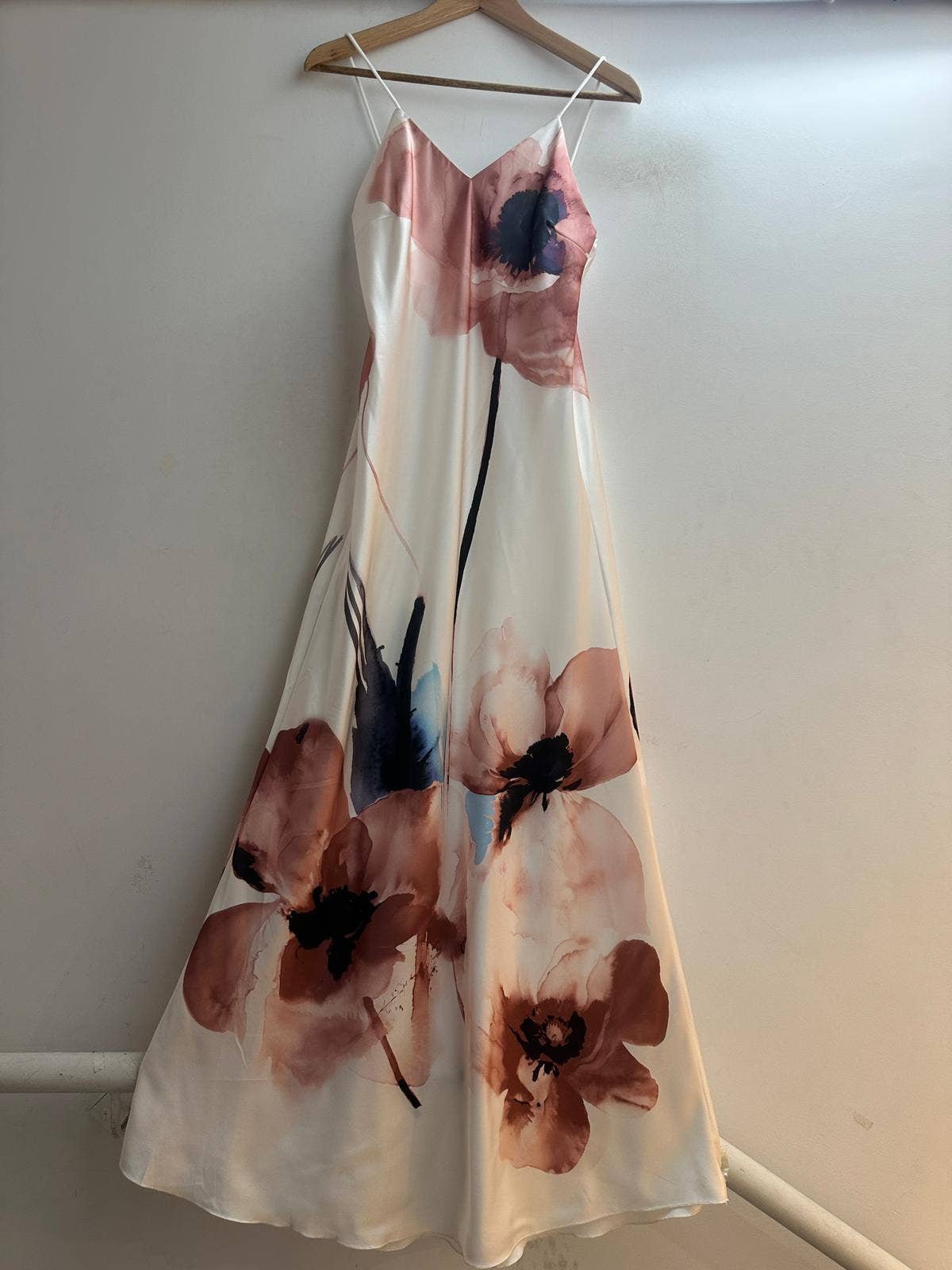 LORIANE – wholesale Klänning - Dam – Lång axelbandsklänning med tryck 10299F8