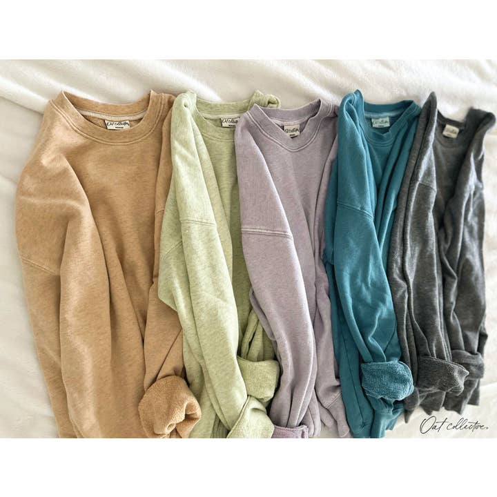 HEATHER MINERAL BASIC Graphic Sweatshirt and other Purchase Wholesale sudaderas oversize. Free Returns & Net 60 Terms on Faire trending on Faire.