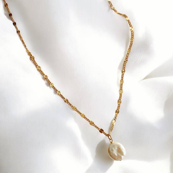 Day Dreamer Freshwater Pearl Necklace Gold Filled for wholesale by True by Kristy Jewelry