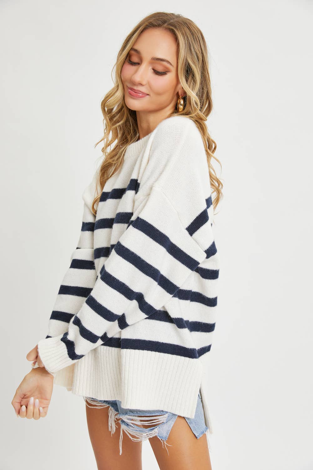Sweet Lovely by Jen – wholesale Tunic sweater – Women’s – STRIPED PULLOVER OVERSIZE  SWEATER1