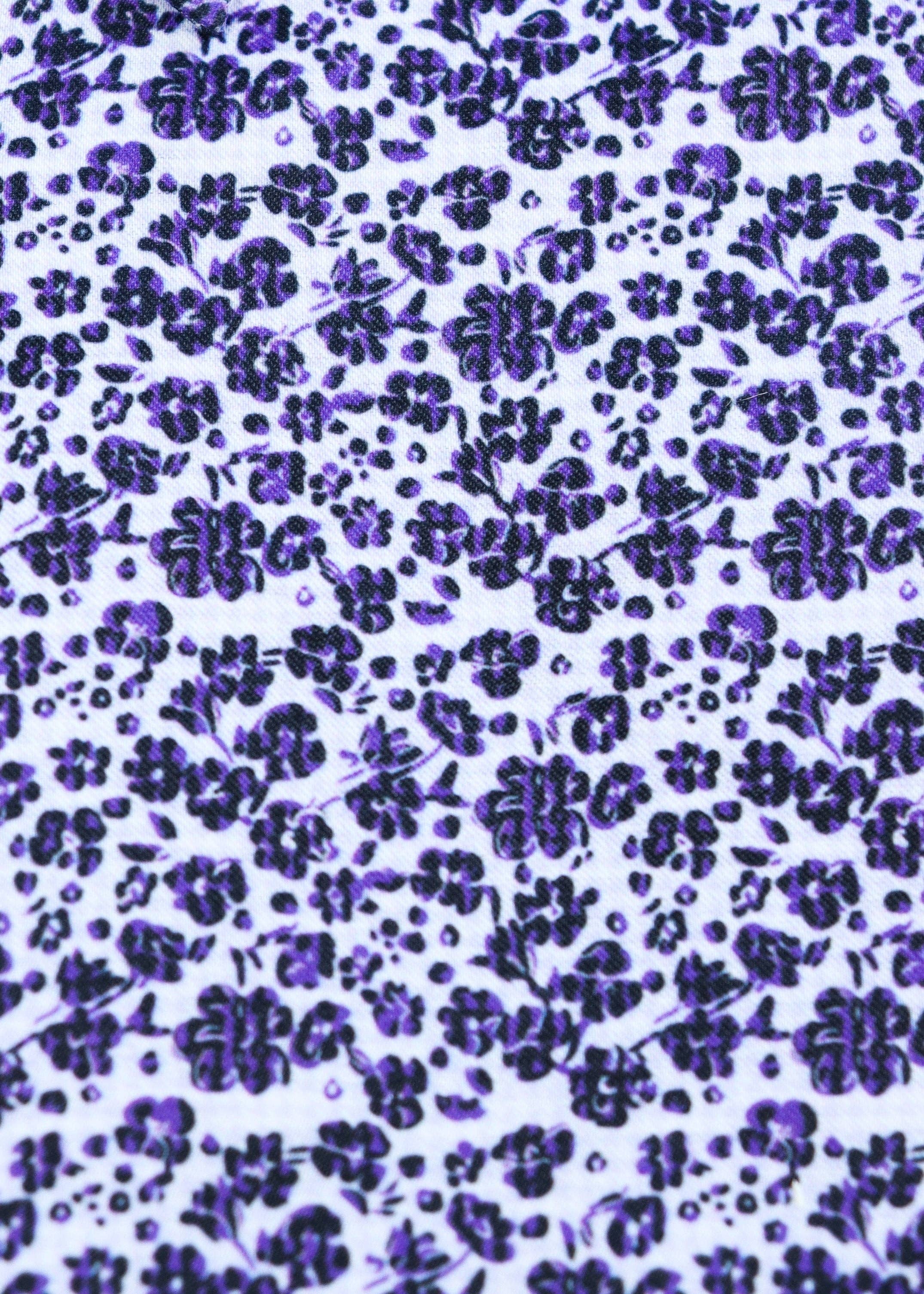 American Heritage – wholesale Skjortor – Herr – Vit med lila & svarta blommor (Big & Tall)0