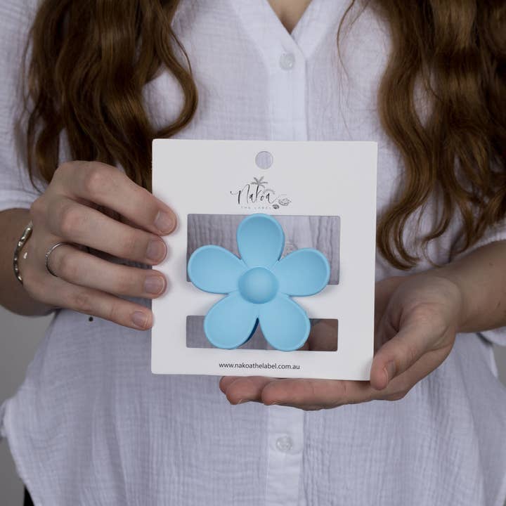 Nakoa The Label - Wholesale Hair Clip - Women's - Claw Clip -- Flower - Light Blue