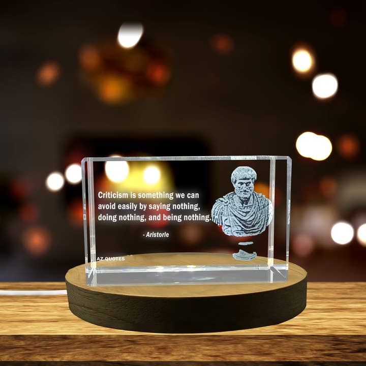 Meilleur cadeau en cristal avec citations d'Aristote | Cristal 3D pour la vente par AB Crystal Collection