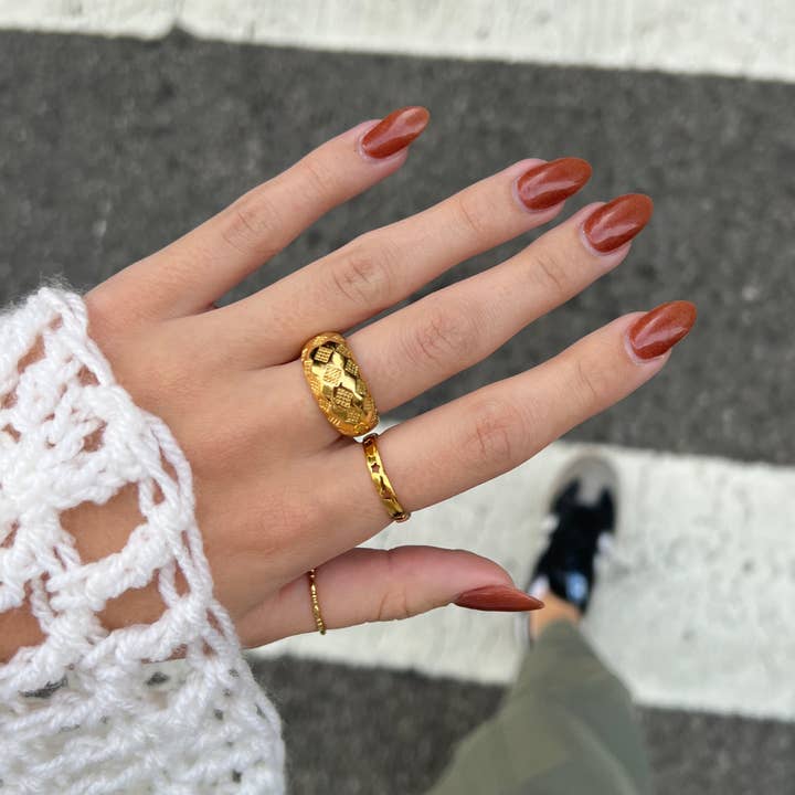 The Messy Archive - Wholesale Band/stacked ring - Bolt Gold Ring1