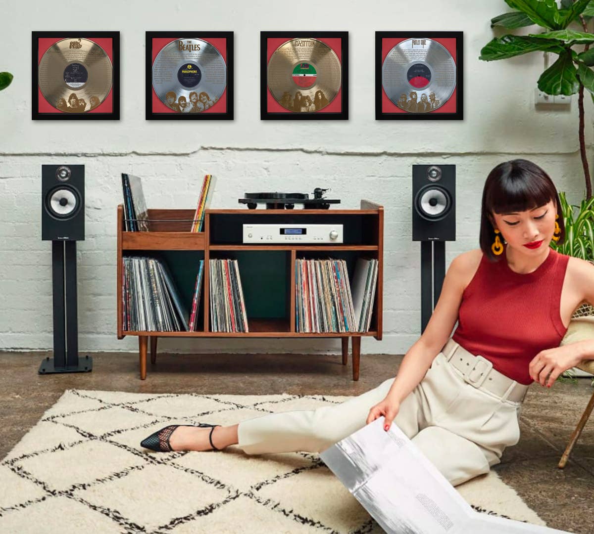 Gold Record Outlet - Wholesale Wall Accent - Beatles Eleanor Rigby Framed Etched LP Shadowbox5